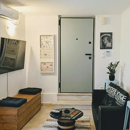 Ζεστό διαμέρισμα κοντά στο κέντρο της Αθήνας-3